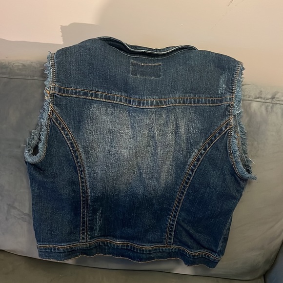 Used once - Picture 2 of 2